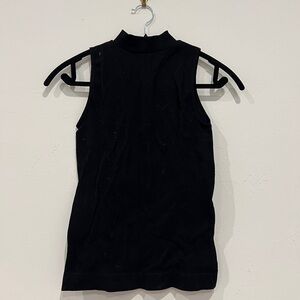 Black Sleeveless Women's Top